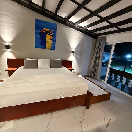 Hotel Tesoro Beach Сан-Луис-ла-Эррадура Экстерьер фото