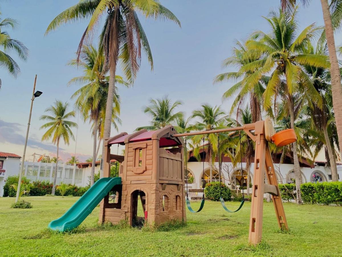Hotel Tesoro Beach Сан-Луис-ла-Эррадура Экстерьер фото