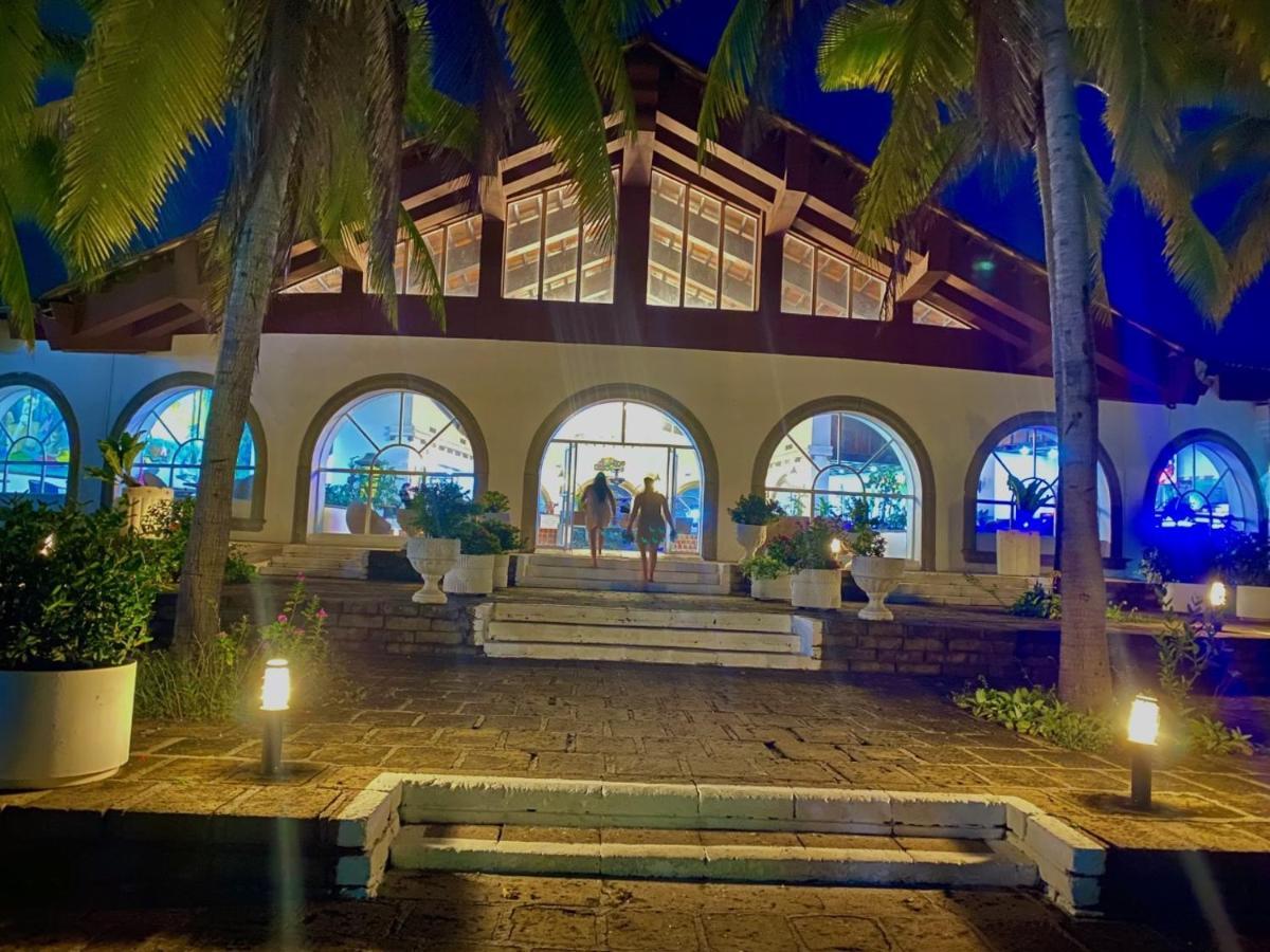 Hotel Tesoro Beach Сан-Луис-ла-Эррадура Экстерьер фото