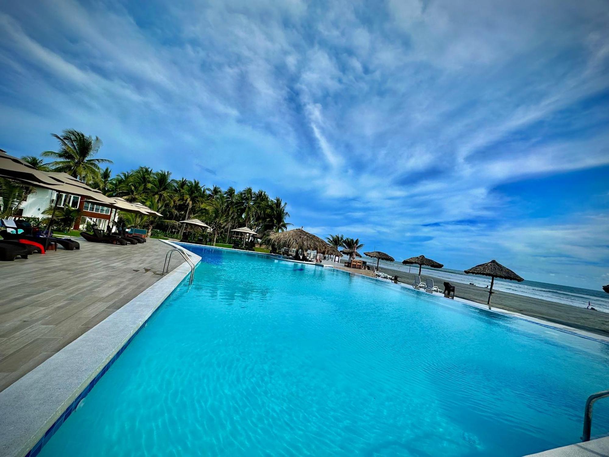 Hotel Tesoro Beach Сан-Луис-ла-Эррадура Экстерьер фото
