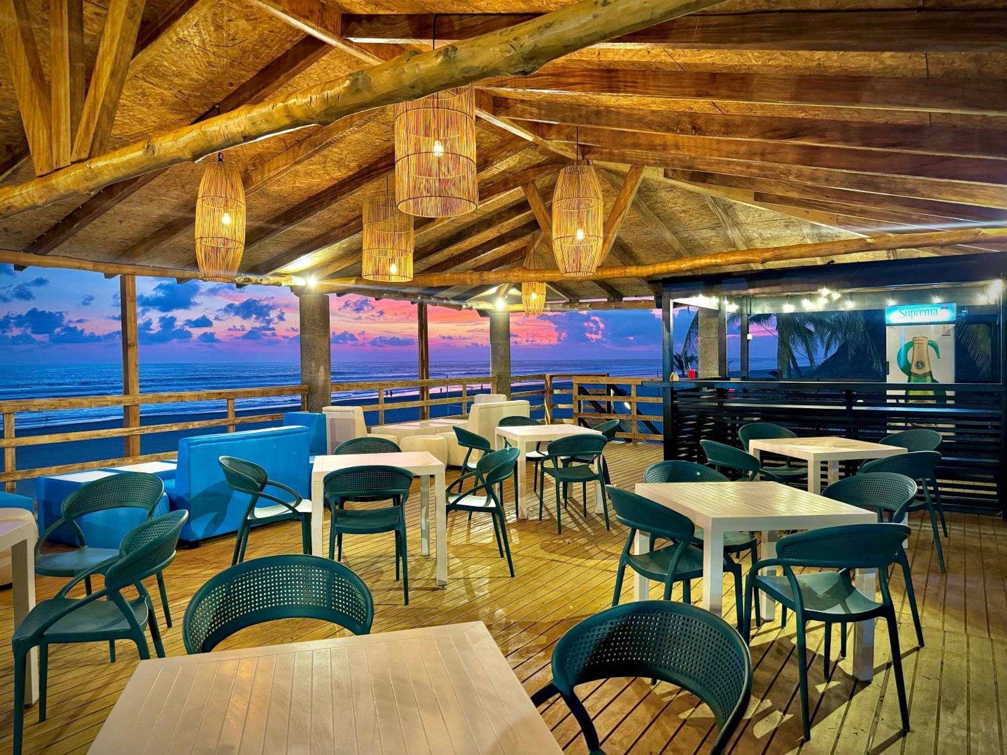 Hotel Tesoro Beach Сан-Луис-ла-Эррадура Экстерьер фото